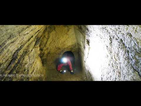 Geheime Unterwelt Teil2 - Dr.  Heinrich Kusch beim Crop FM Rundfunk Gespräch April 2022