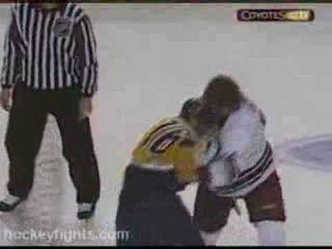 Josh Gratton vs Darcy Hordichuk