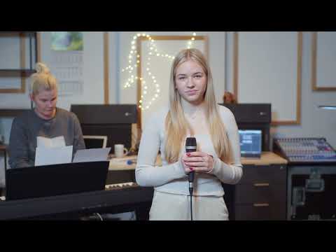 Stella Ristioja - "Deja vu"