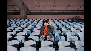 La nuit règne, mes démons guident