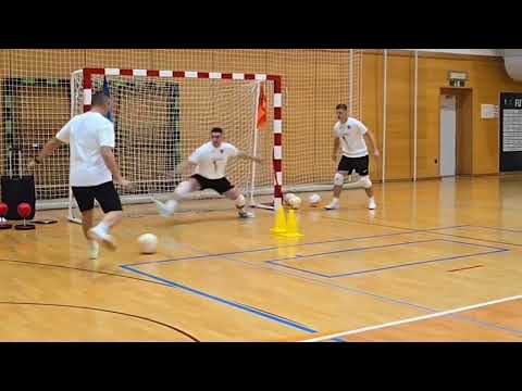 FUTSAL TRAINING: GOALKEEPER TRAINING [Siliko Futsal] Coach: Slovenian futsal legend Damir Puškar