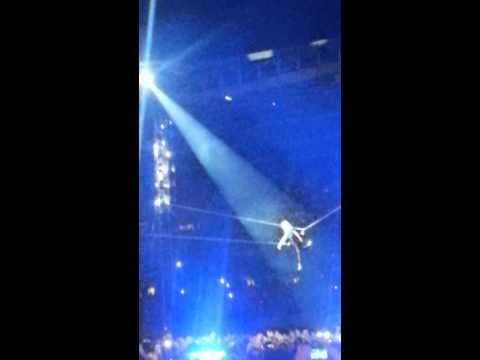 Helene Fischer Von hier bis Unendlich Flugshow Wien Happelstadion LIVE