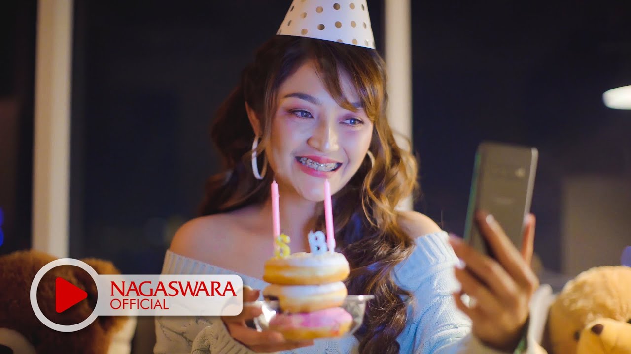 Siti Badriah — Video Call Aku