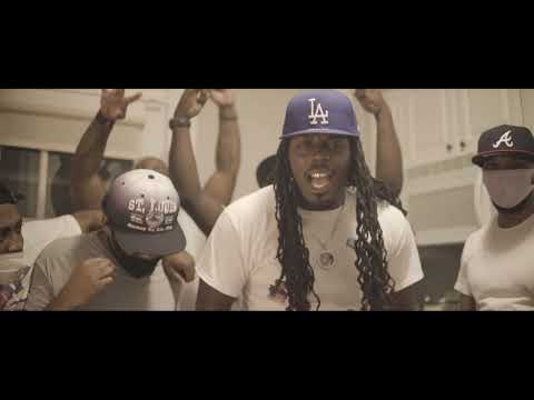 Younger Dada f/ CBaby - We Working ( Official Music Video )