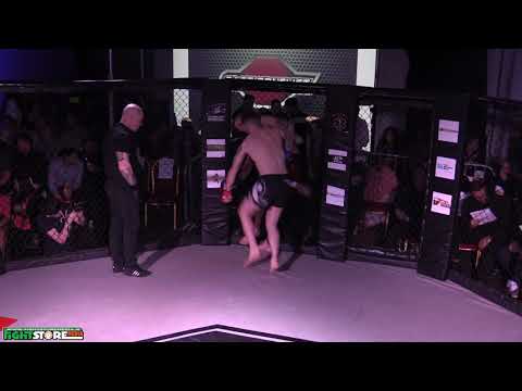 Leon Hill vs Michael Quinn - Cage Conflict