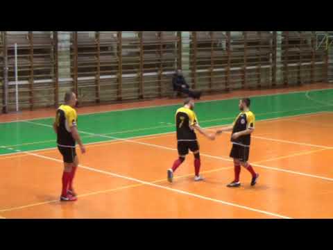 Кубок Универа 11 лига 5 тур  ZomBee – Angry Bees  Голы