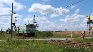 preview picture of video '石勝線・普通列車と秋空 Sekisho line in Hokkaido Japan.'