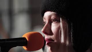 Phoebe Bridgers performs "Scott Street (Live on Sound Opinions)"