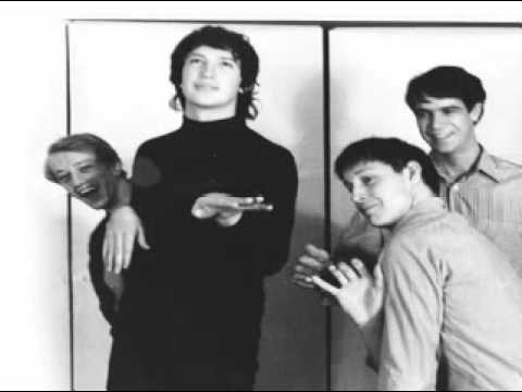The Sunnyboys - 'Alone With You' (1981 single with lyrics)