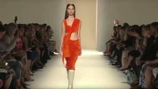 Victoria Beckham presented the 2017 spring and summer collection