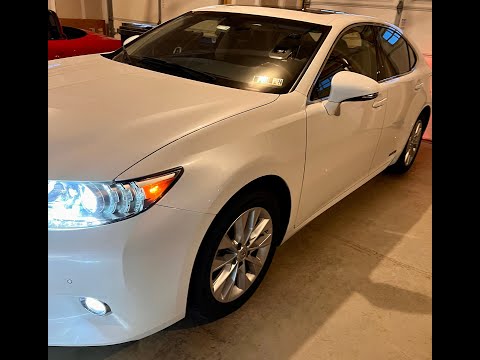 Lexus ES300h Hybrid; How it's holding up 148,000 miles #Hybrid #Lexus #lexuses300h