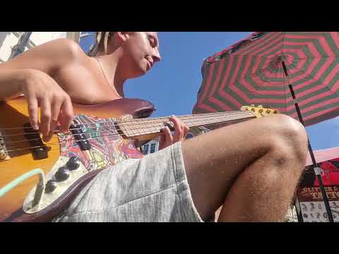 Dr Funk - Fortunate Son (Creedance Clearwater Revival Cover) My Loop Pedal Version