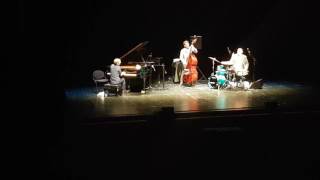 Brad Mehldau Trio - bis #3 - Hey Joe.