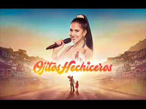 Estrella canta Ojitos Hechiceros