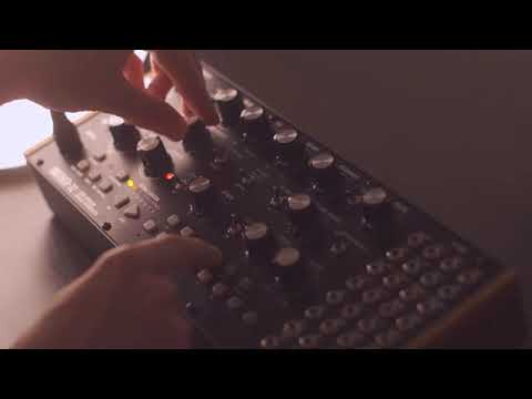 Moog Mother 32 #2 - Semi Modular Synthesizers