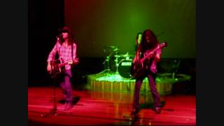 Carlos Reyes &amp; The Killer Band &quot;Abajo De La 15&quot;