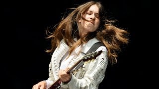 HAIM - Don&#39;t Save Me at Glastonbury 2014