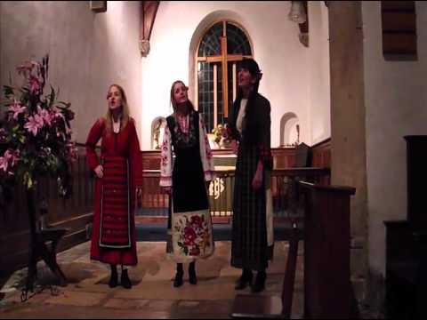 Perunika Trio - Snoshti si minah, Kuzum Elenke (Перуника Трио -Снощи си минах, кузум Еленке)