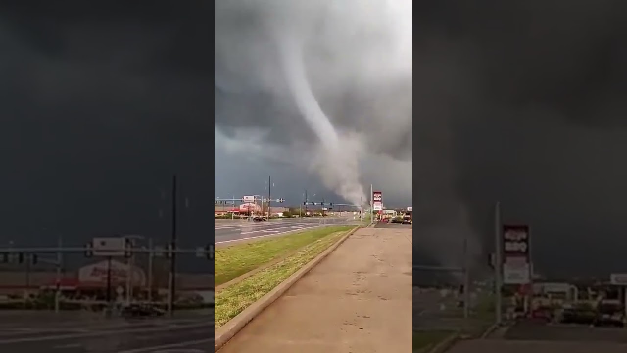 Terrifying Tornado 🌪️ Caught on Camera | Nature’s Raw Power!