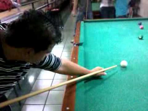 Evan jogou sinuca muito errado...