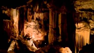 preview picture of video 'Spelunking Luray Caverns'