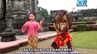 Download lagu Soleram - Dinda mp3