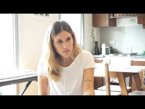 EL SKETCH EN TVR -  NOVIA JUDIA