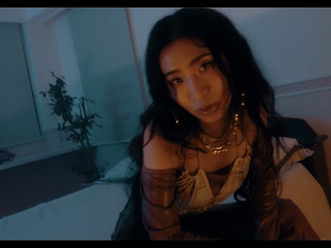 aimi - Lovesick (Official Video)