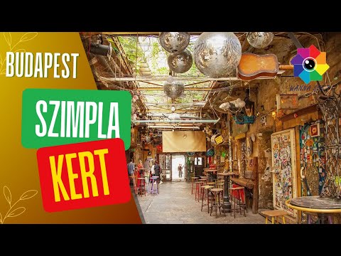 Szimpla Kert in Budapest, Hungary