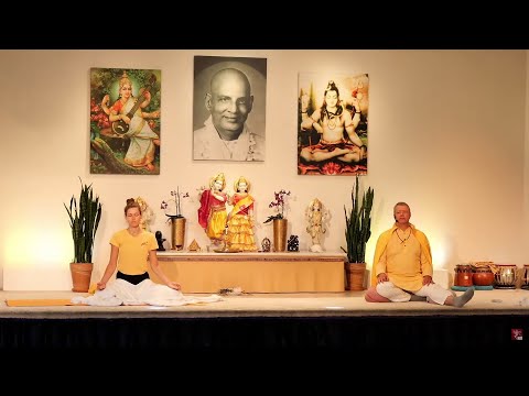 Jubiläumsyogastunde "84 Hauptasanas" mit Narendra - Yoga Vidya Ashram Live, 13.08.2022, 09:15 Uhr
