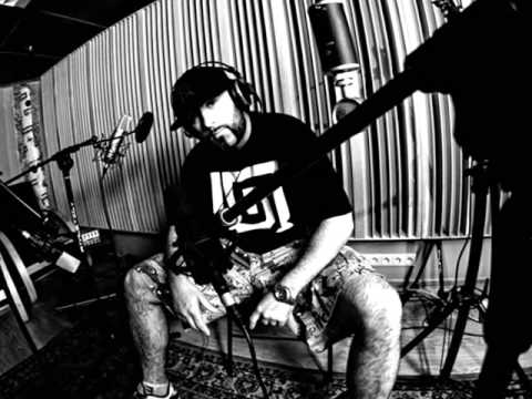 Pablo Apg-Na tych ulicach feat Mikee(prod.Rudson,DjElement)Nysa 2011