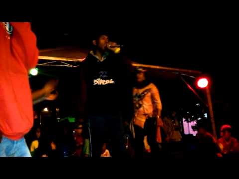 MC Sheik Da Rs primeiro show na vila