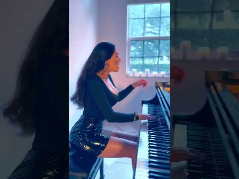 Lola - Beethoven x AC/DC