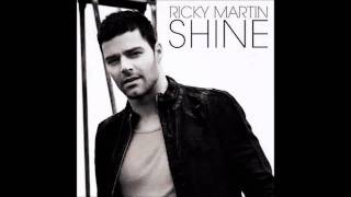 Ricky Martin - Shine 2011 HD