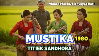 Download lagu 🎵 MUSTIKA Titiek Sandhora–  1980 | Cover Versi Keroncong Klasik – Pelintas Waktu-Cover Ai mp3