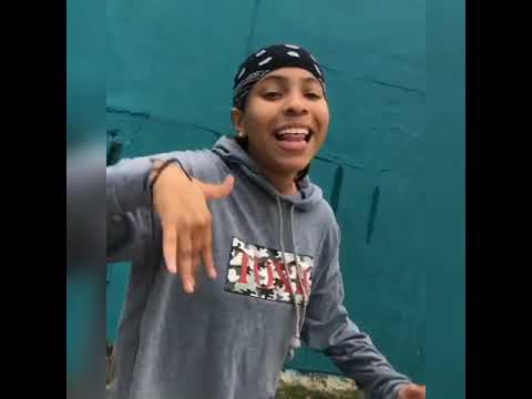 Mixtawoo ft. La Burlona - Freemood