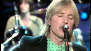 Tom Petty Performs
