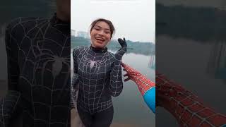 Download lagu Spiderman Ketahuan Godain Cewek Cantik Venom Di Mana mp3