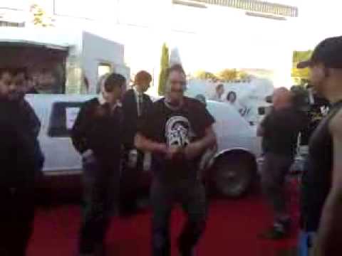 YouTube   Massiv,SK Ekrem,Faro,Papa Doc usw steigen aus Limosine aus Sea Lounge Friedrichshafen