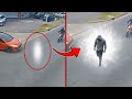 The Street Was Quiet When This Man Came Out Of Nowhere Unbelievable Teleportation Caught