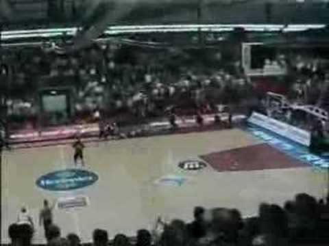 Terry Black Buzzer-Beater Alleyhoop