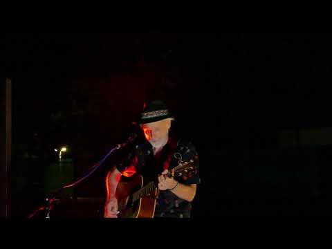 Ro Clausman im Clubhaus TC Asemwald   blue suede shoes