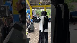 Download lagu Kedatangan SABYAN di SMK Nuurul Bayan Sukabumi #nissasabyan #sabyan #konser #sholawat #sukabumi mp3