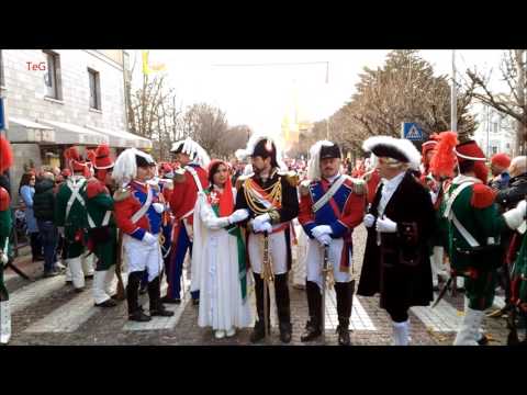 Mugnaia aspetta di incontrare gli aranceri - Carnevale 2017