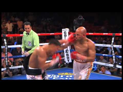 Abner Mares vs. Eric Morel - Round/Ronda 12 (4/21/12)