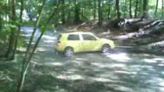 preview picture of video 'Volkswagen Golf III - Drifts & Full tilt through the woods'
