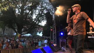 Cornadoor  - Long Road (Live with Soul Fire Band at Reggaejam 2010)