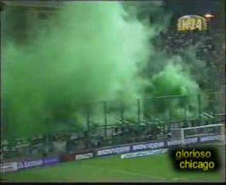 "Nueva Chicago 2 - Indepte 2 Espectacular recibimiento" Barra: Los Pibes de Chicago &bull; Club: Nueva Chicago