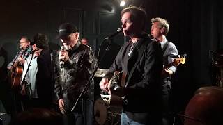 &quot;Kiss Me Baby&quot; - Mike Love, John Stamos and The Beach Boys, live 11/20/17