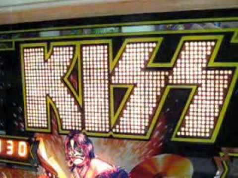 1979 Bally KISS Pinball Machine chase lights